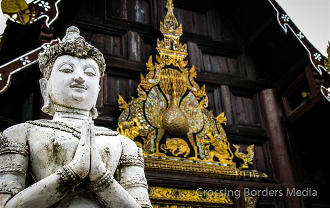 Buddhist-Temple-in-Thailand by Crossing Borders Media